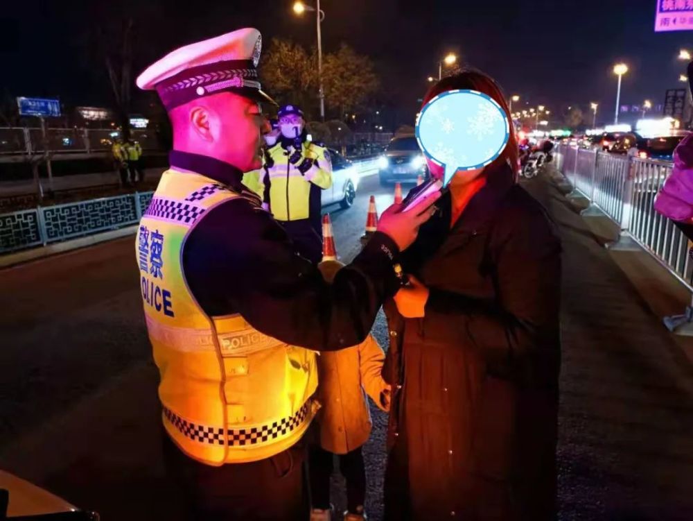 酒精測(cè)試儀吹氣多少是酒駕？陽(yáng)泉一女子沒(méi)有飲酒卻被酒檢儀報(bào)警…